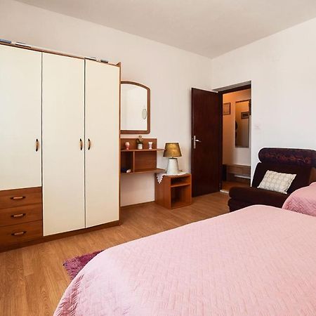 Apartments Derado Supetar Zewnętrze zdjęcie