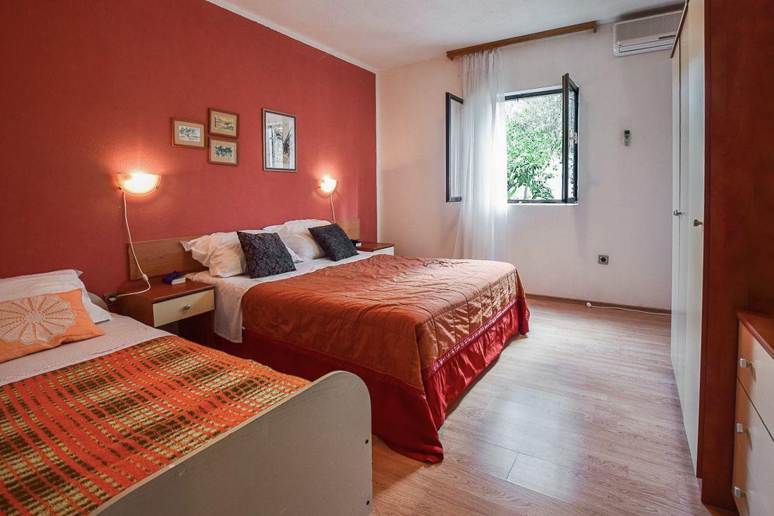 Apartments Derado Supetar Zewnętrze zdjęcie